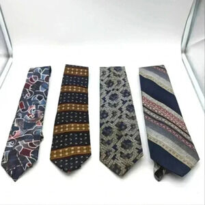 4 Blue Vintage Ties Botany 500, Chez Roffe, Town craft WIDE